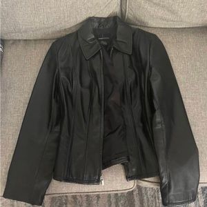 Moda international leather jacket Small